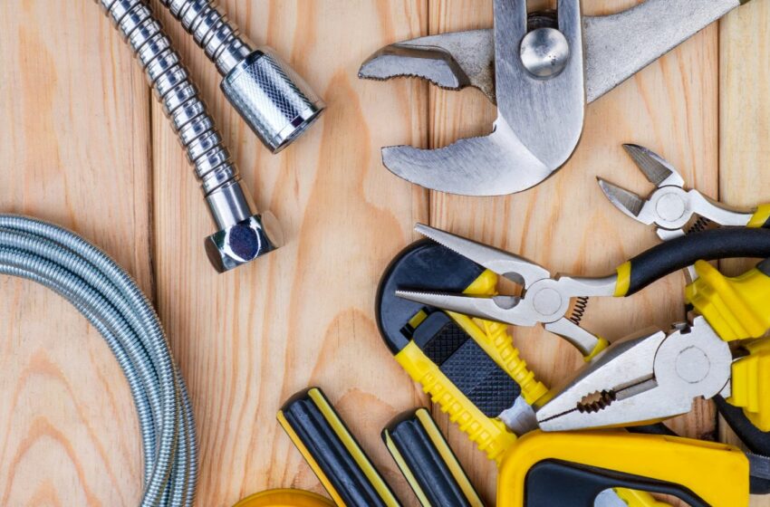  Home Repair Tools Border: Make Your DIY Tasks Easier!